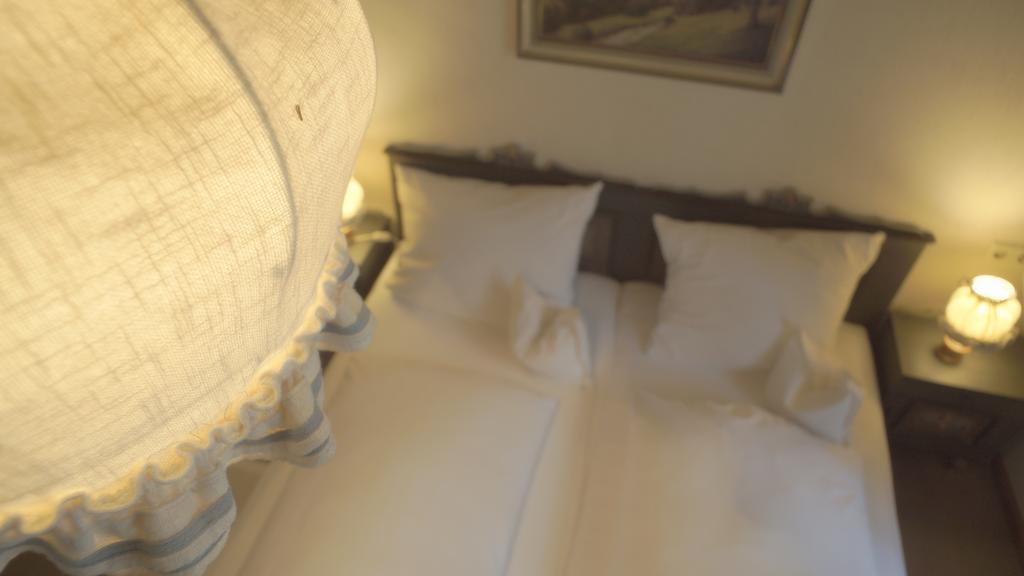 Faehrhaus Hotel 발드슈트티엔겐 외부 사진