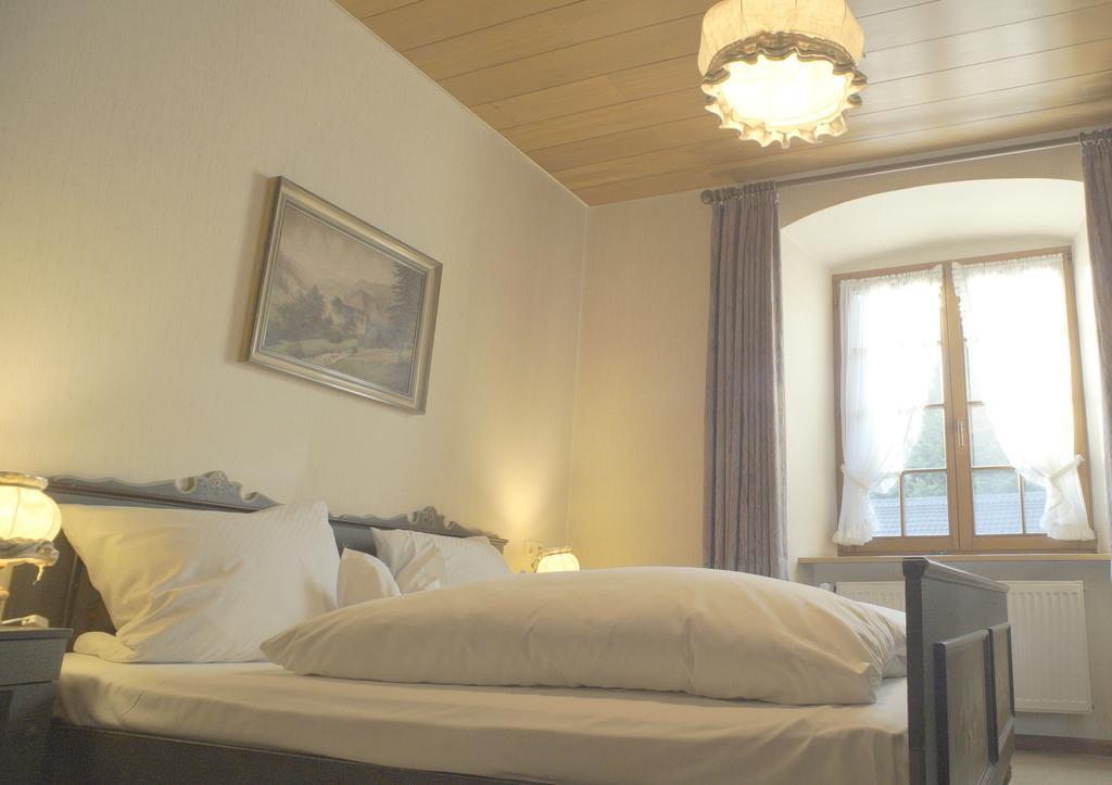 Faehrhaus Hotel 발드슈트티엔겐 외부 사진